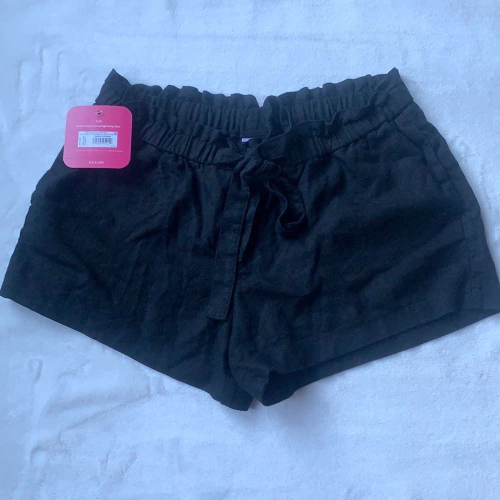 Isabel Maternity Black Tie Front Pull On Shorts